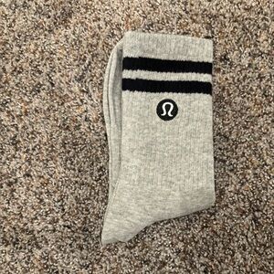 lululemon athletica Gray daily essentials  crew Socks